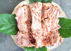Thịt lợn rừng muối chua